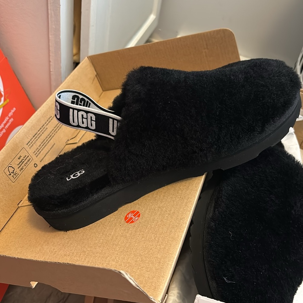Black, Fuzzy, Ugg Yeah Clog - image 2